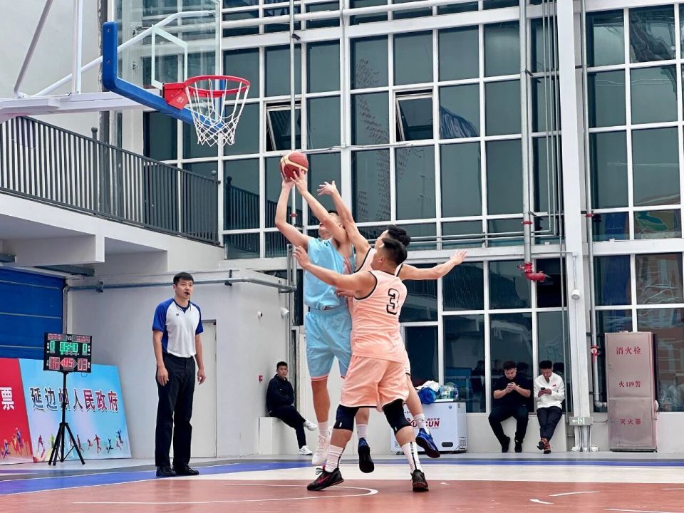 om, 良出席活动, 文化生活 om, 良出席活动, 文化生活