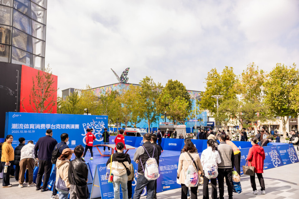 img, src, 在恒隆广场 img, src, 在恒隆广场